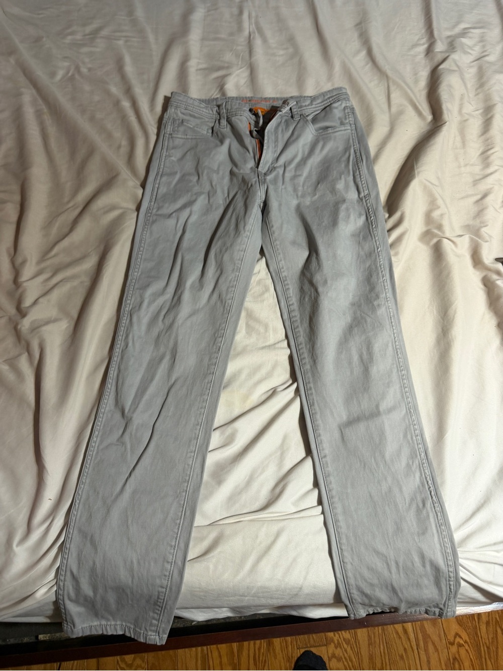 Men's Light Gray Chinos - Classic Straight Fit